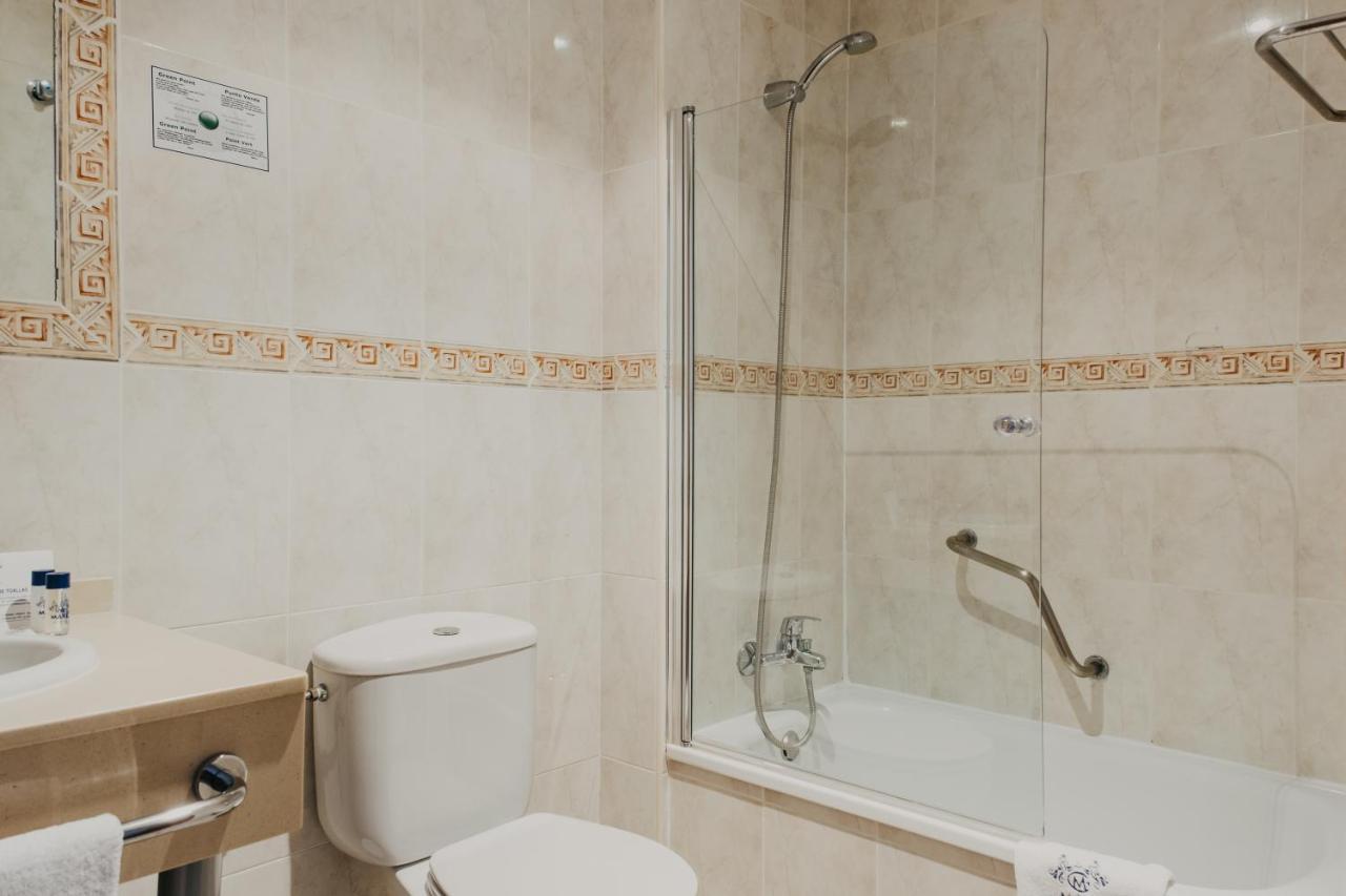 Mare Estepona Hotel ภายนอก รูปภาพ